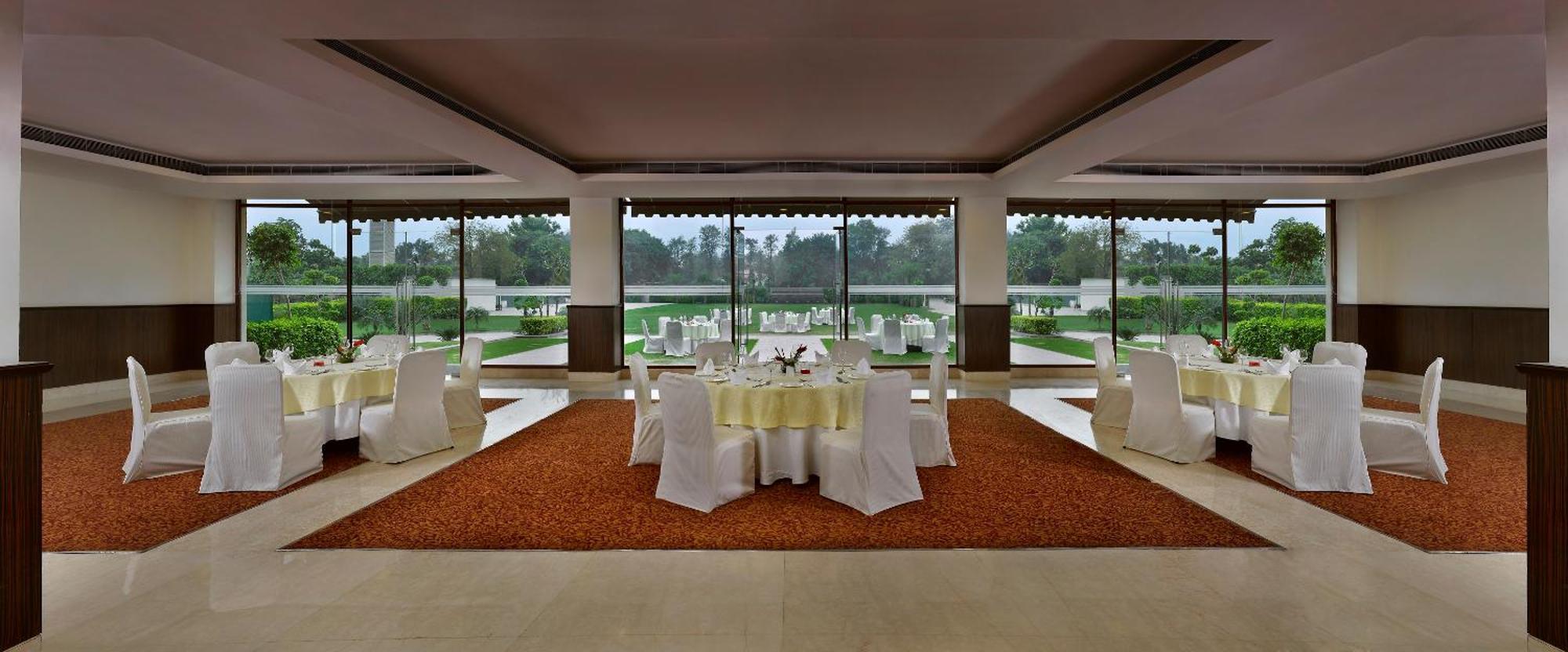 Four Points By Sheraton New Delhi, Airport Highway Luaran gambar